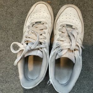 Nike air force 1s will be cleaned before purchase